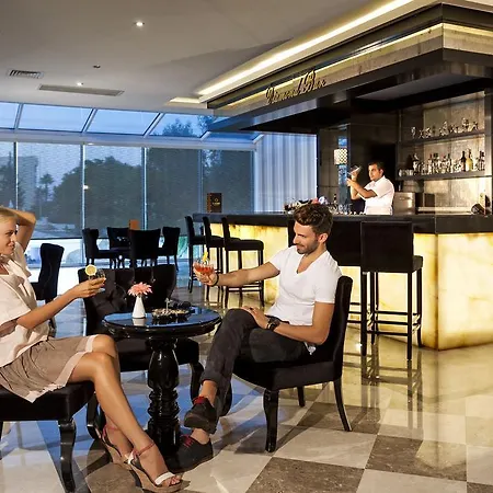 Karmir & Hotel Kemer